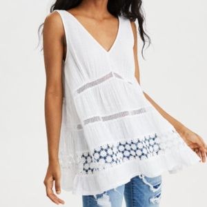 NWT American Eagle Lace Shell Top